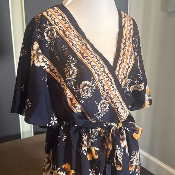 Women V-Neck Bohemian Navy Floral Print Short Summer Dress Cover Up Size XL NEW - Picture 3 of 14